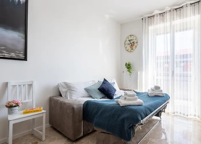 Apartment Rent - Parking And Comfort - Spacious Up To 8 Pax