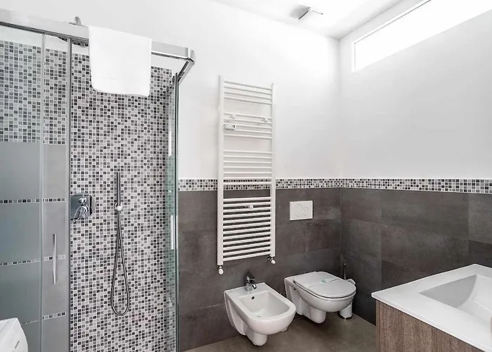 Apartment Rent - Parking And Comfort - Spacious Up To 8 Pax *